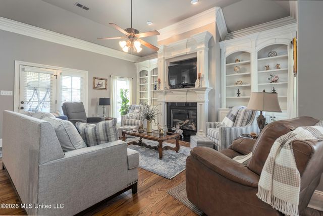 4155 Dawkins Farm Drive, Olive Branch, MS 38654