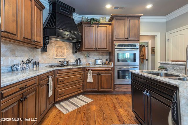 4155 Dawkins Farm Drive, Olive Branch, MS 38654
