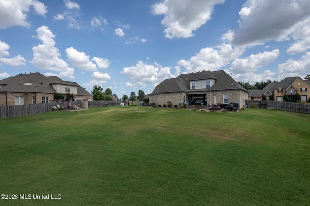 4155 Dawkins Farm Drive, Olive Branch, MS 38654