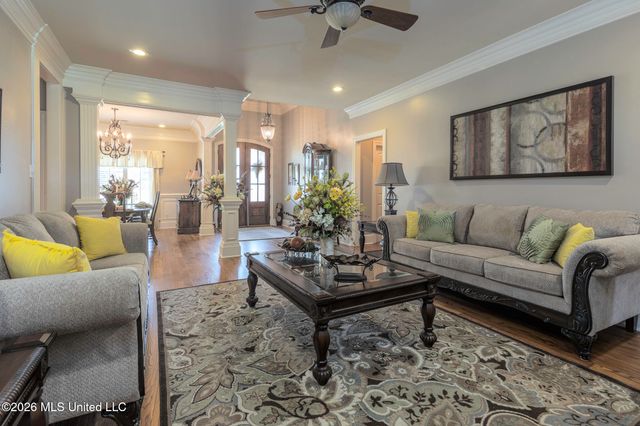 4155 Dawkins Farm Drive, Olive Branch, MS 38654