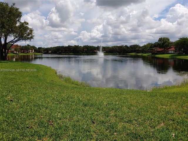 704 NW 92nd Ave 704, Plantation, FL 33324