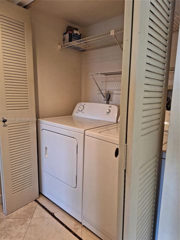 704 NW 92nd Ave 704, Plantation, FL 33324