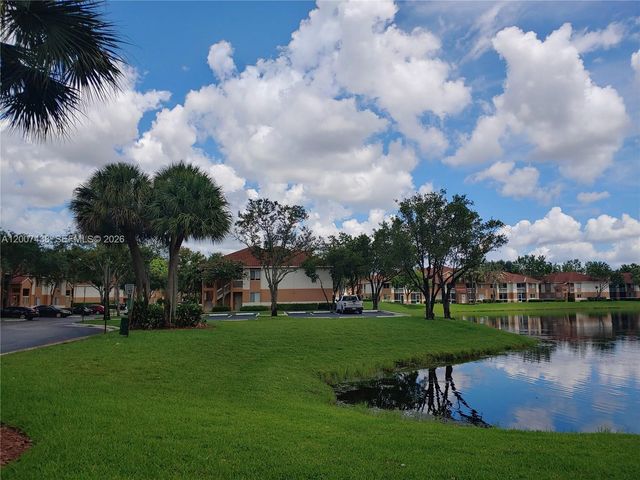 704 NW 92nd Ave 704, Plantation, FL 33324