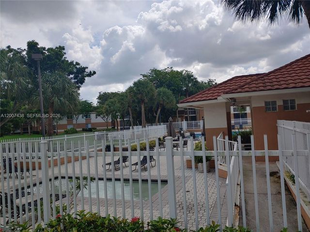 704 NW 92nd Ave 704, Plantation, FL 33324