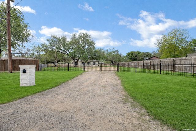 23206 Silver Chalice, Elmendorf, TX 78112