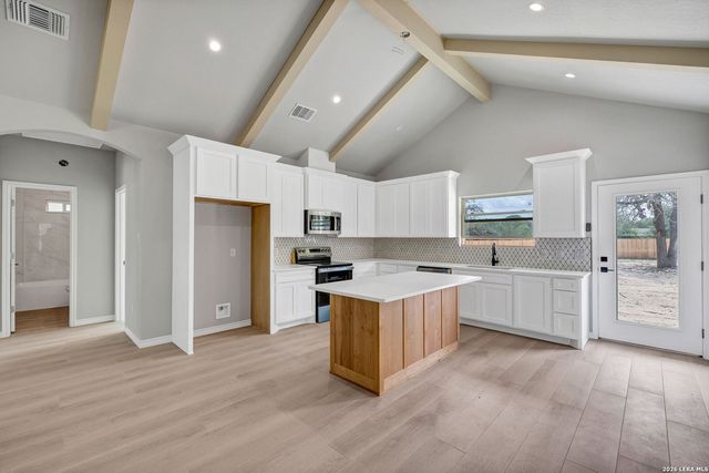 23206 Silver Chalice, Elmendorf, TX 78112