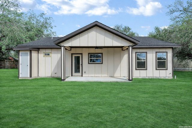 23206 Silver Chalice, Elmendorf, TX 78112