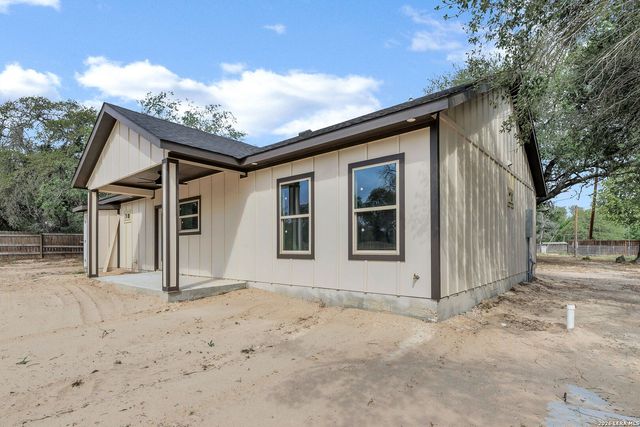 23206 Silver Chalice, Elmendorf, TX 78112