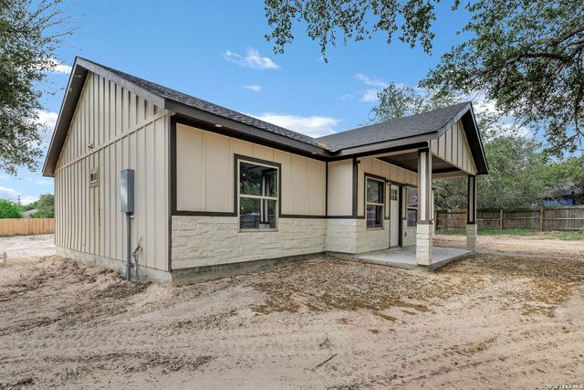 23206 Silver Chalice, Elmendorf, TX 78112