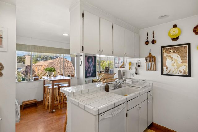 116 16th Street, Pacific Grove, CA 93950