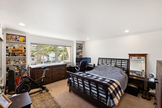116 16th Street, Pacific Grove, CA 93950