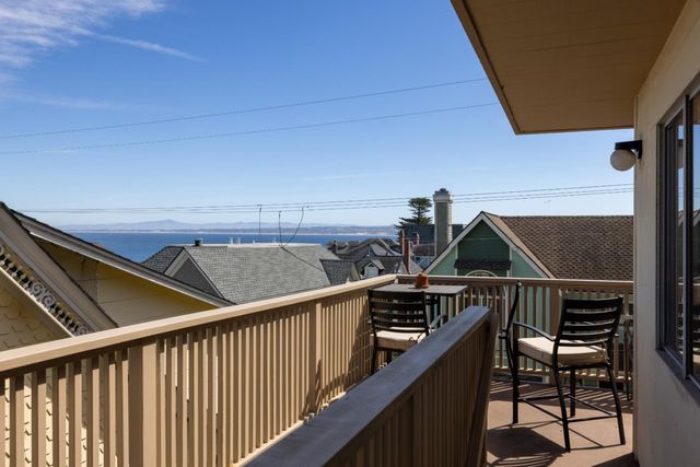 116 16th Street, Pacific Grove, CA 93950