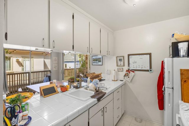 116 16th Street, Pacific Grove, CA 93950