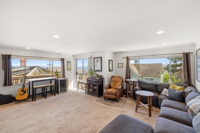 116 16th Street, Pacific Grove, CA 93950