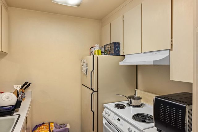116 16th Street, Pacific Grove, CA 93950