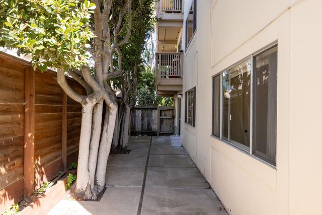 116 16th Street, Pacific Grove, CA 93950