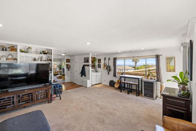 116 16th Street, Pacific Grove, CA 93950