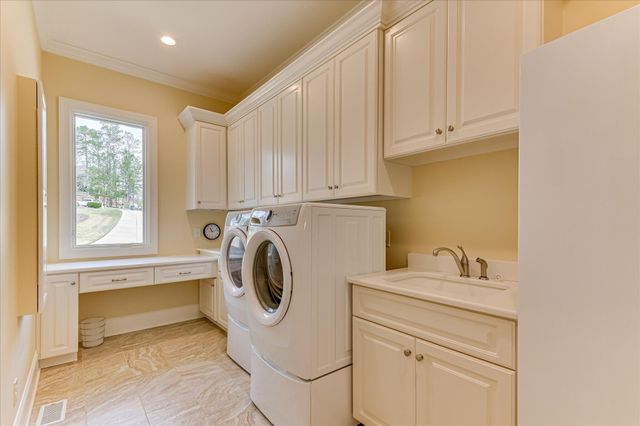 192 Foxhound Run Road, Aiken, SC 29803