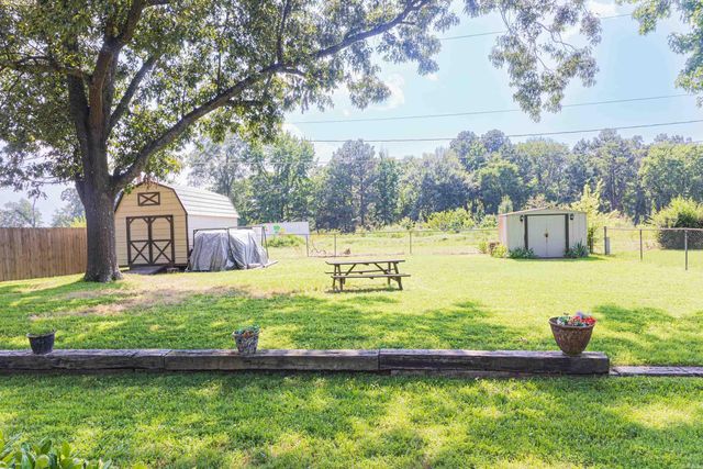 109 Pamela Lane, Sherwood, AR 72120