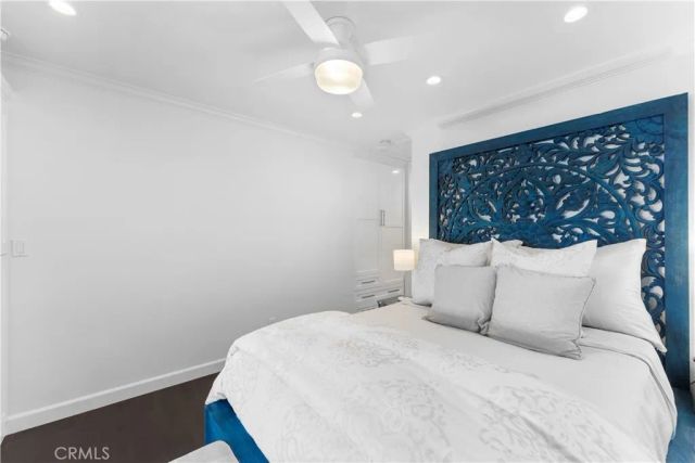 215 E Edgewater Avenue, Newport Beach, CA 92661