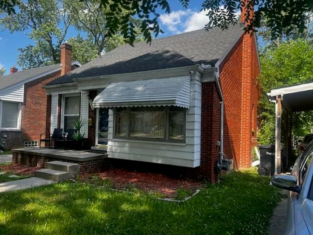 17656 Lenore Avenue, Detroit, MI 48219