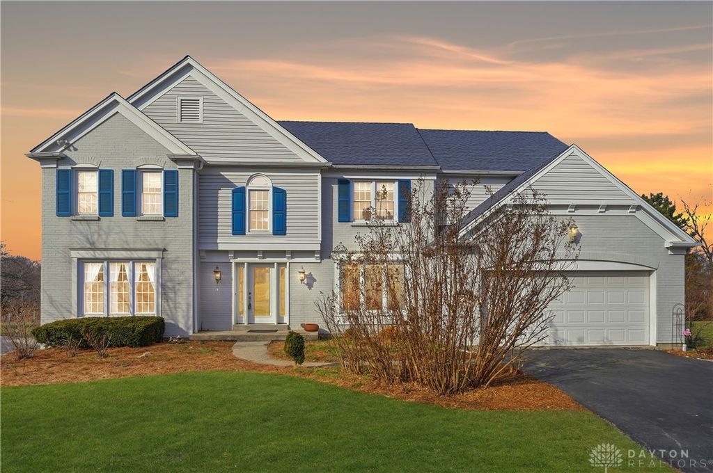 8277 Medinah Court, West Chester, OH 45069