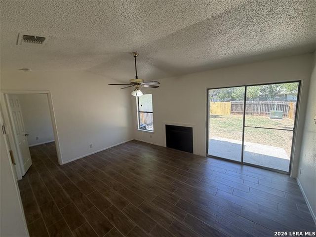 9631 BRATTON DR, San Antonio, TX 78245