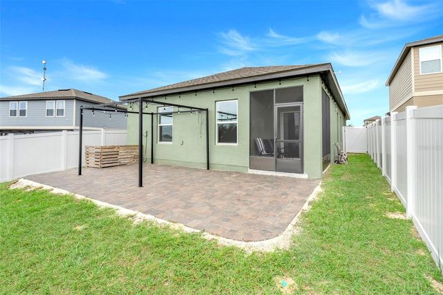 8716 SPORTSMAN LOOP, Groveland, FL 34736