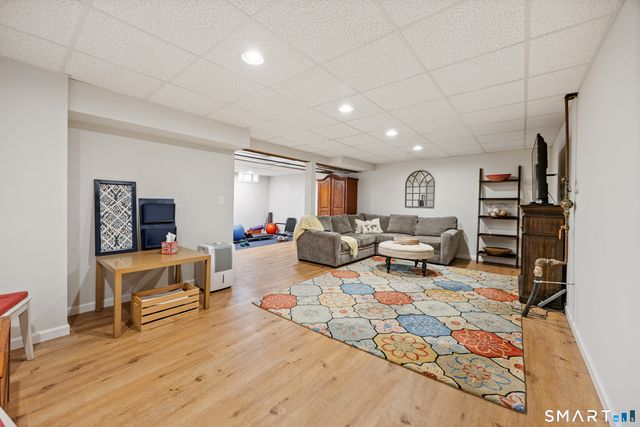 1274 Cheshire Street, Cheshire, CT 06410