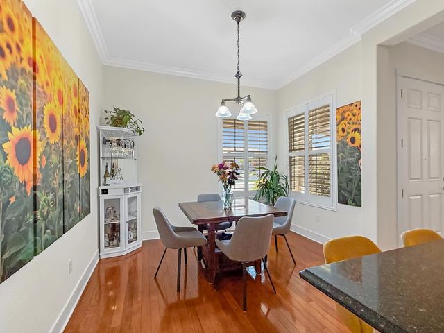 285 Sawmill Ln, Lincoln, CA 95648