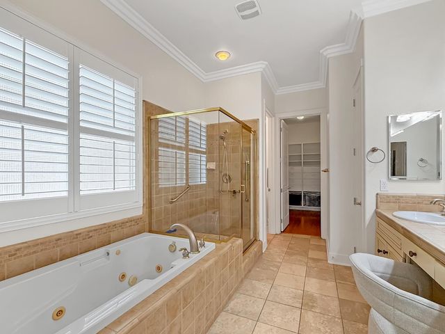 285 Sawmill Ln, Lincoln, CA 95648