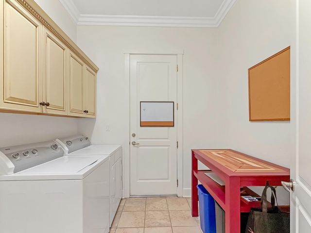 285 Sawmill Ln, Lincoln, CA 95648