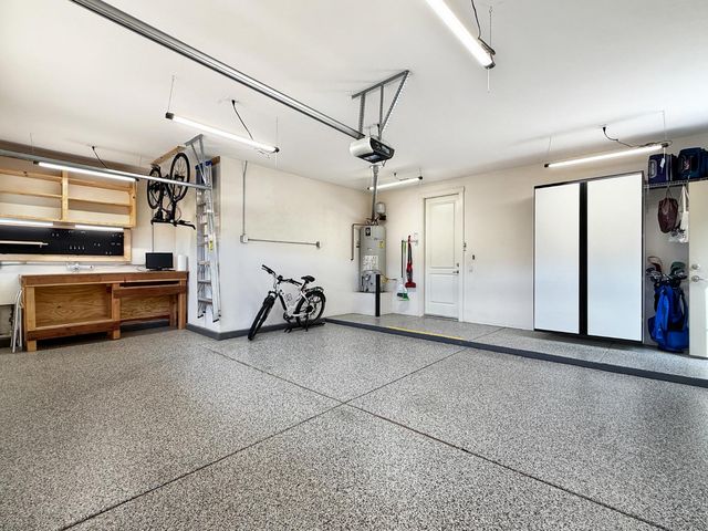 285 Sawmill Ln, Lincoln, CA 95648