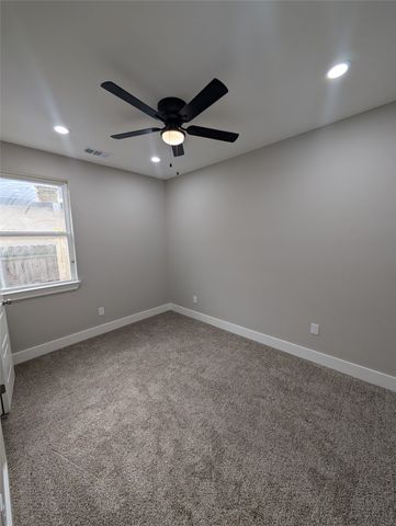 2631 Burger Avenue, Dallas, TX 75215