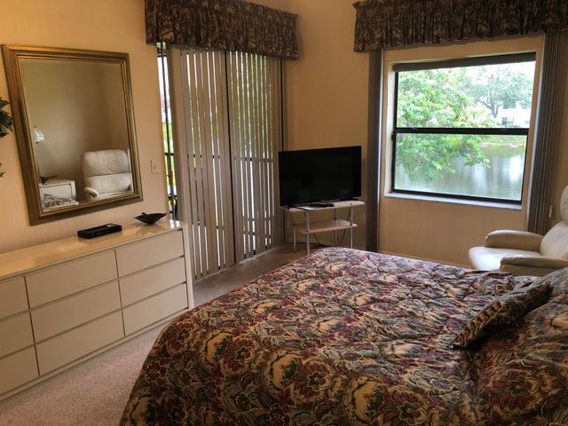 5427 Verona Drive 1406, Boynton Beach, FL 33437