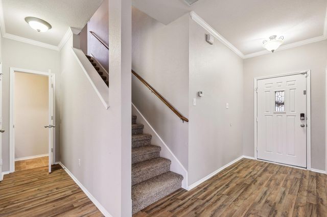 122 Mossy Rock CV, Hutto, TX 78634