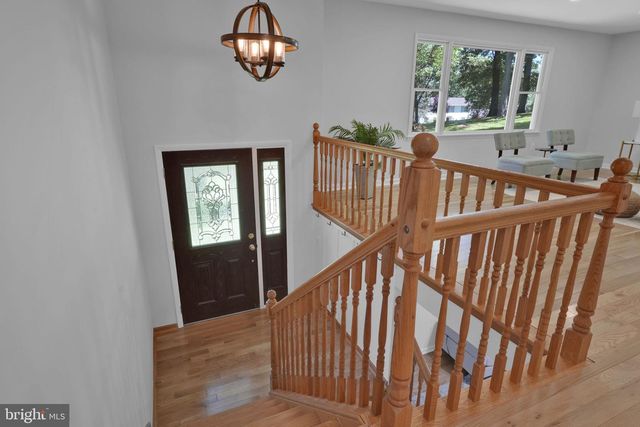 5685 FRENCH AVE, Sykesville, MD 21784