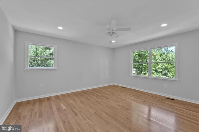 5685 FRENCH AVE, Sykesville, MD 21784