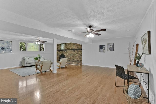5685 FRENCH AVE, Sykesville, MD 21784