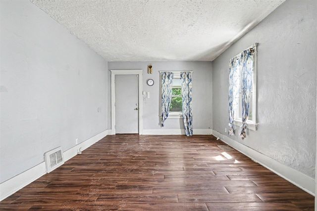 63 Sharon Avenue, Battle Creek, MI 49017
