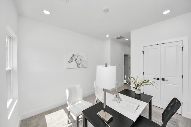 2434 Harrington Street, Houston, TX 77026