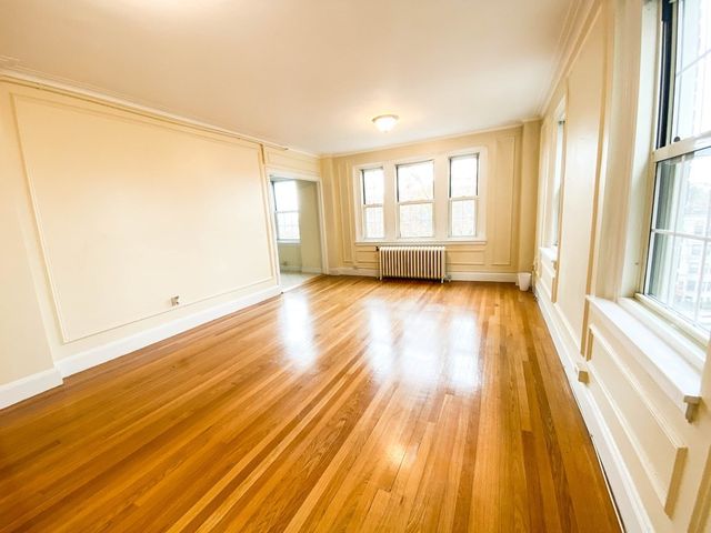 1450 Beacon St 502, Brookline, MA 02446