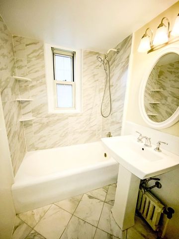 1450 Beacon St 502, Brookline, MA 02446