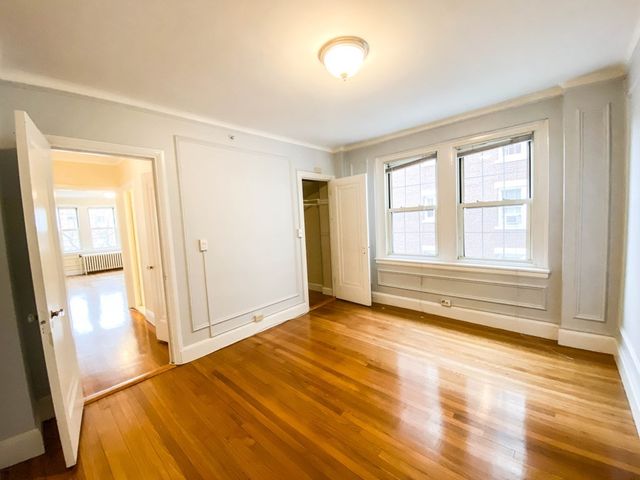 1450 Beacon St 502, Brookline, MA 02446