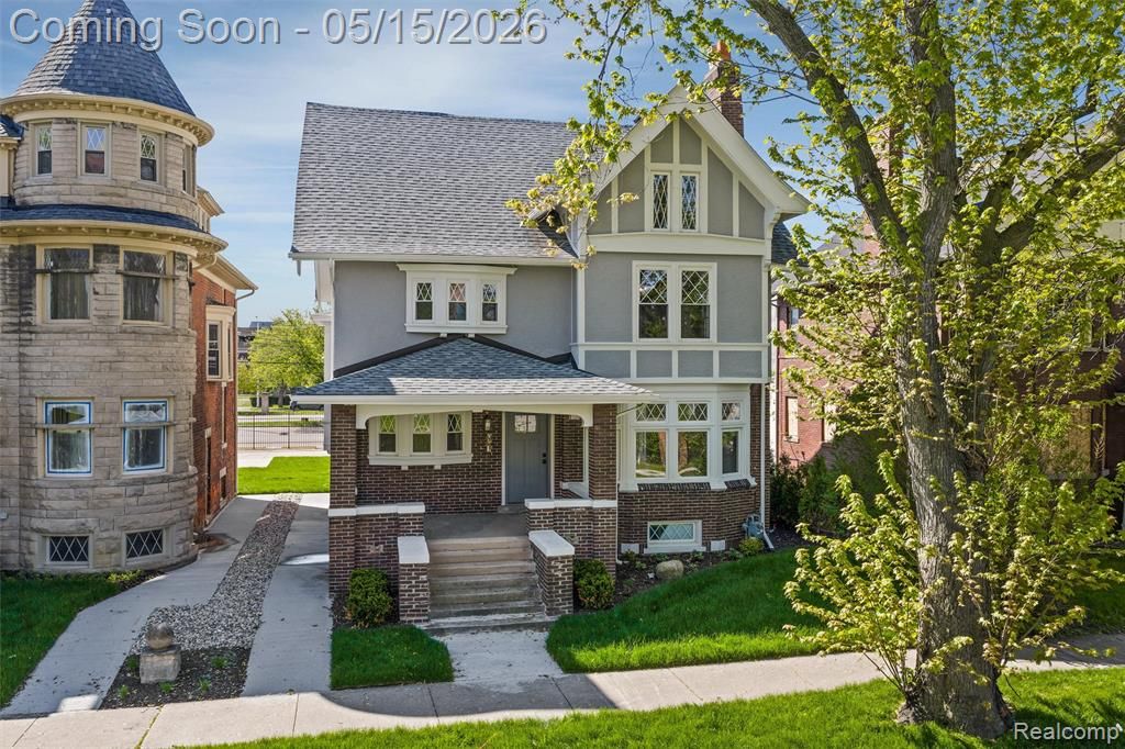 97 Delaware Street, Detroit, MI 48202