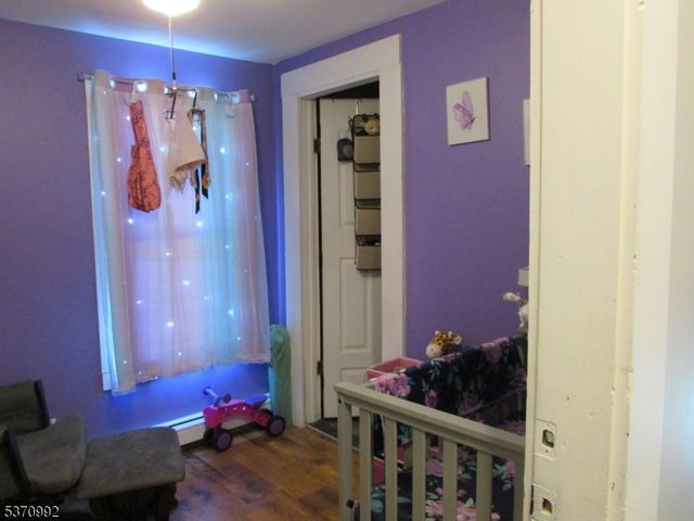 22 Harrison St, Sussex Boro, NJ 07461