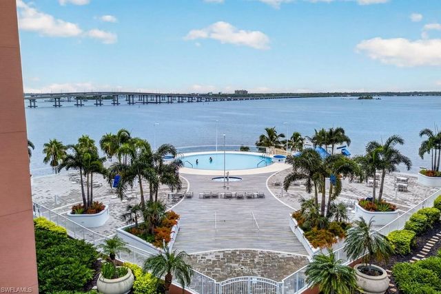 2743 1st ST 2503, Fort Myers, FL 33916