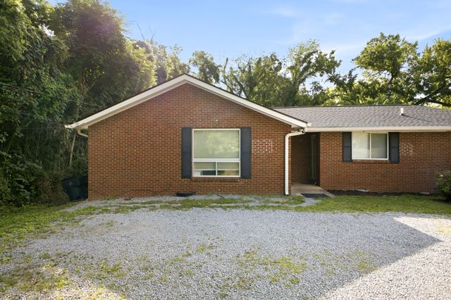 425 Ezell Pike, Nashville, TN 37217