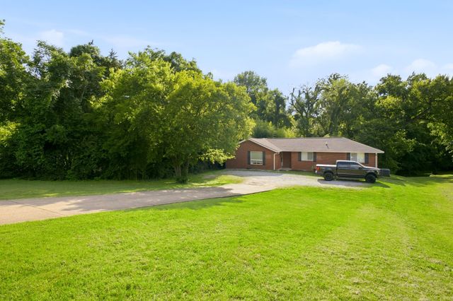 425 Ezell Pike, Nashville, TN 37217