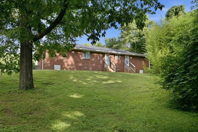 425 Ezell Pike, Nashville, TN 37217
